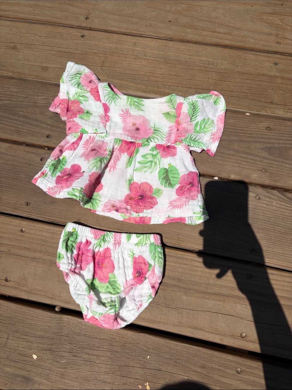 Angel Dear Baby Floral Two-Piece Set